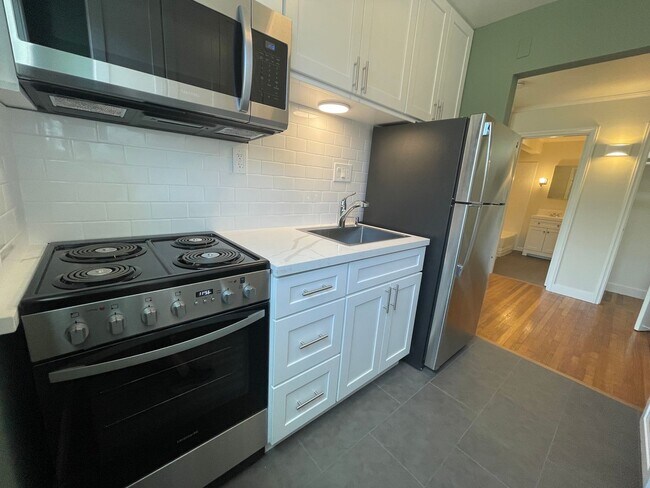 Building Photo - The Pines