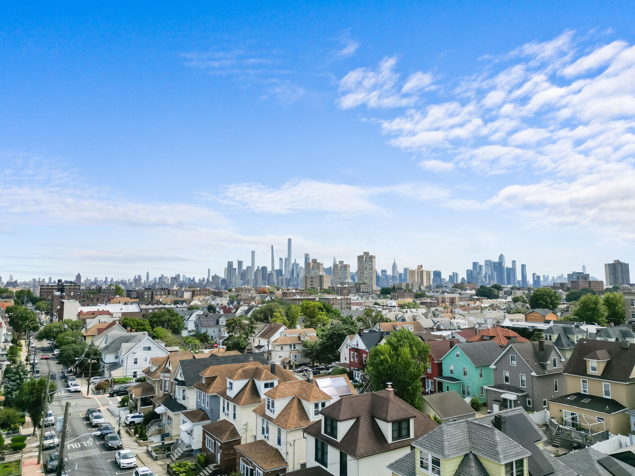 Building Photo - 318 77th St