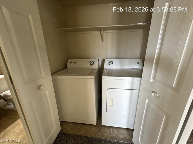 Building Photo - 2801 N Rainbow Blvd