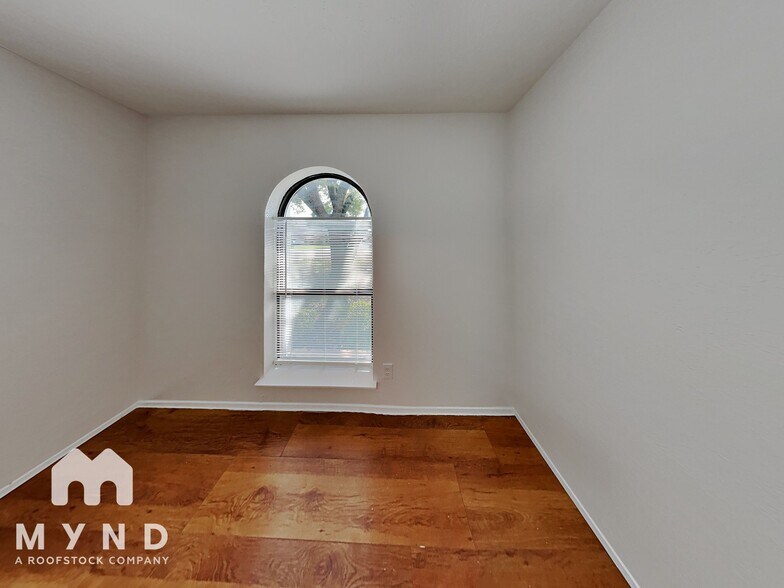 Building Photo - 551 Oldbridge Dr