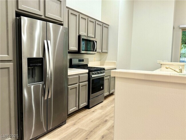 Building Photo - 101 Emerald Dunes Cir