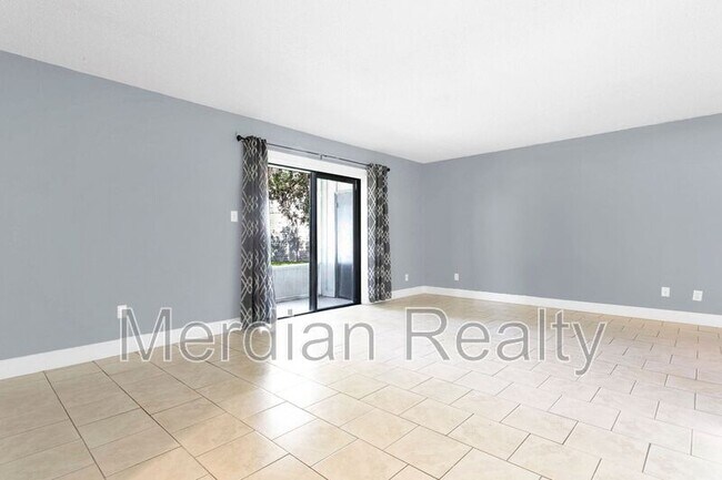 Building Photo - 163 Springwood Cir