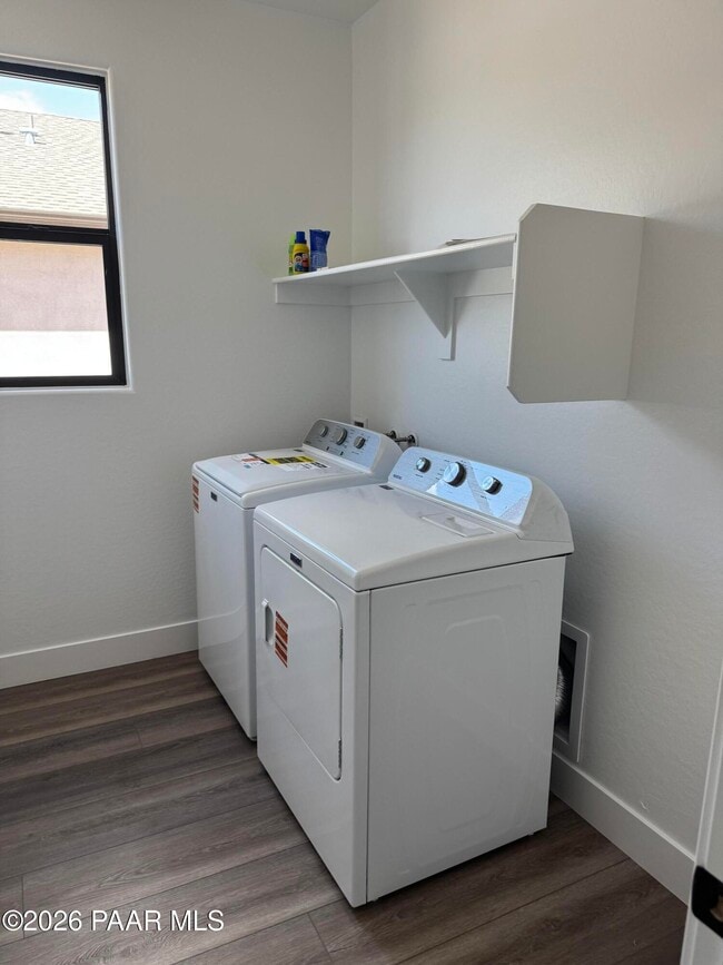 Building Photo - 6155 Summit Trl