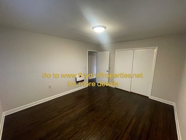 Building Photo - Single Family