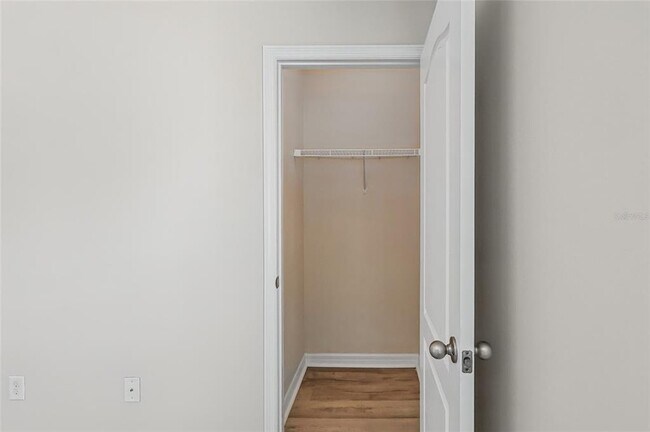 Building Photo - 12713 Lexington Ridge St