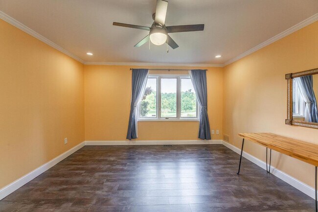 Building Photo - 5816 Leven Links Ct