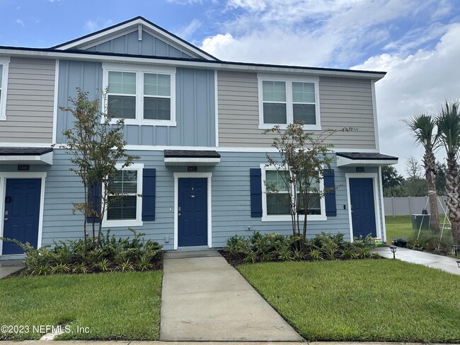 Building Photo - 8401 Retrograde Rd