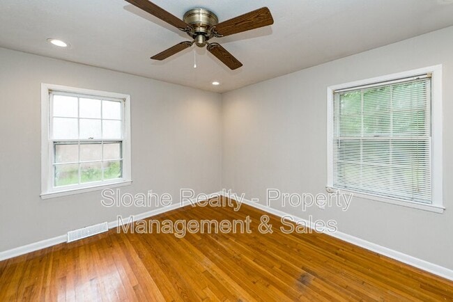 Building Photo - 1010 Yorktown Dr