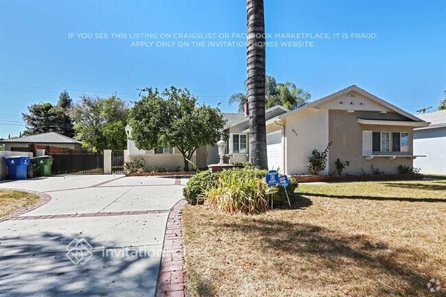 Building Photo - 8017 Lurline Ave
