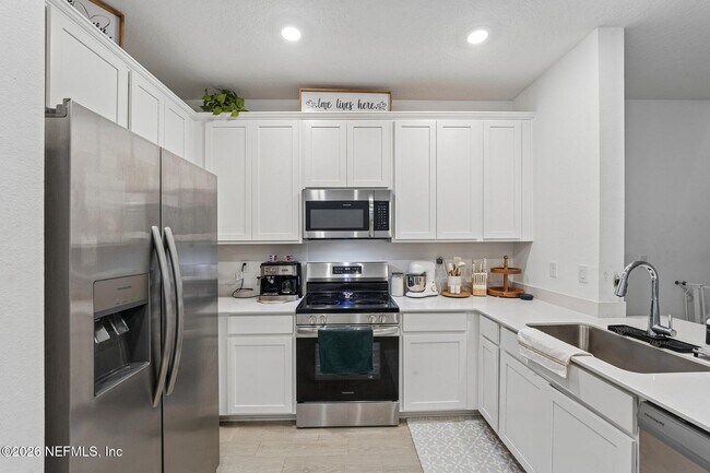Building Photo - 2160 Windward Cay Ln