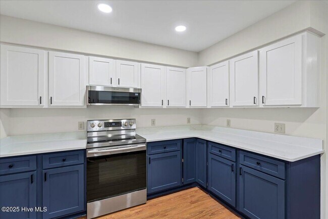 Building Photo - 40 Bogie Dr