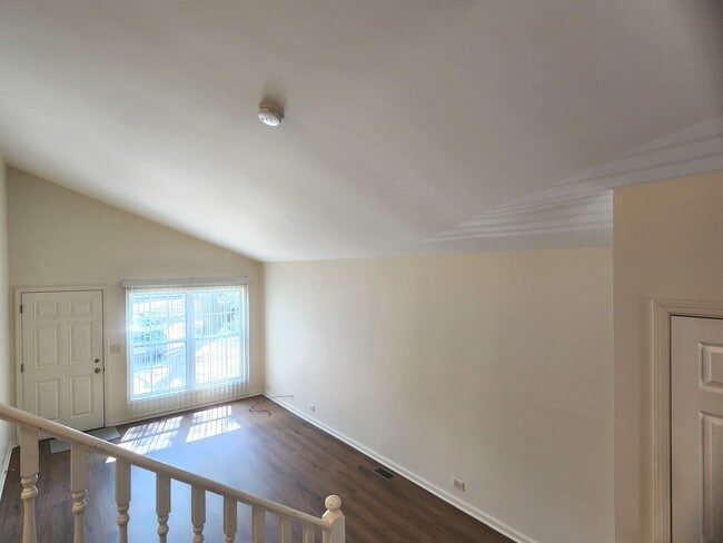 Building Photo - 630 Morningside Dr