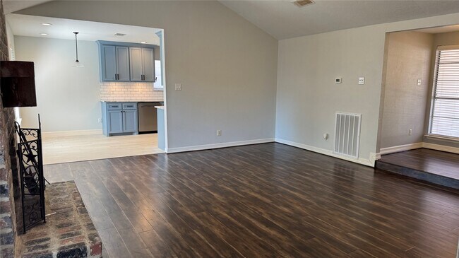 Building Photo - 5818 Culross Cl