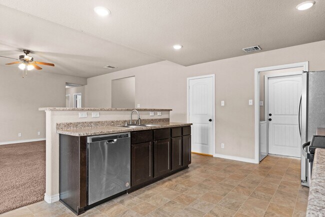 Building Photo - 4203 Corinne Dr