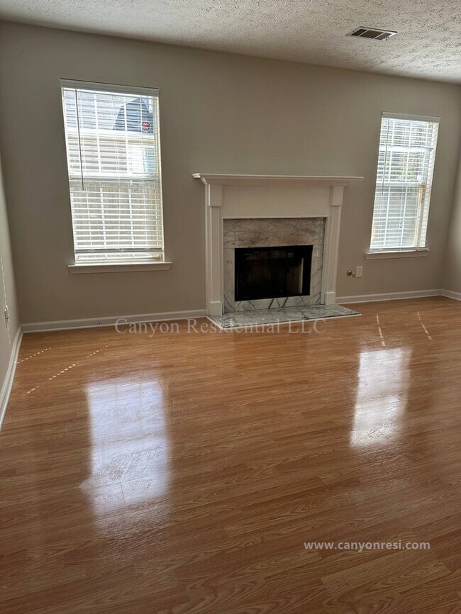 Building Photo - 4543 Latchwood Dr