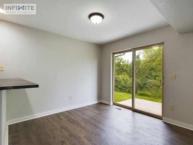 Building Photo - Immaculate 3 Bedroom in Bozeman