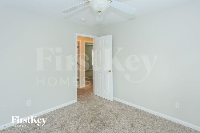 Building Photo - 1014 Enderbury Dr