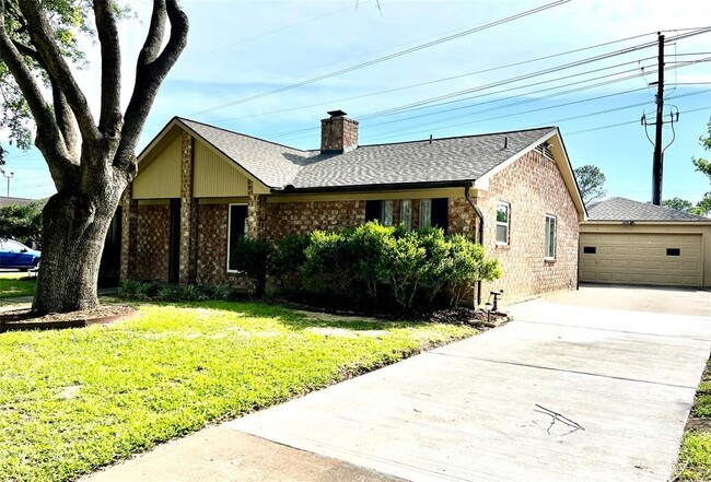 Building Photo - 1026 Park Meadow Dr