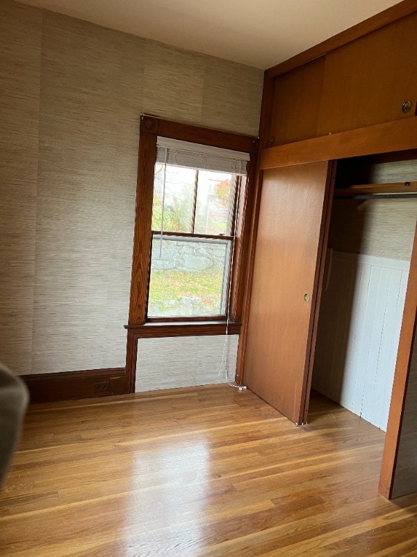 Building Photo - 27 Church St