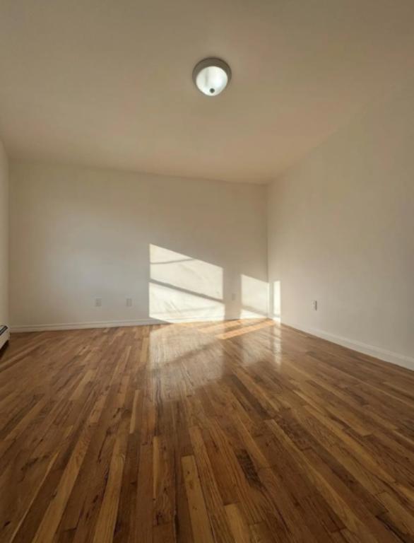 Building Photo - 159th Street