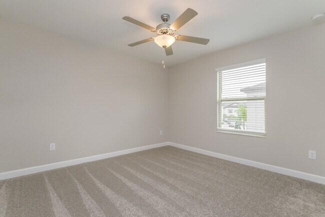 Building Photo - 2902 YellowHammer Wy