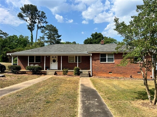 Building Photo - 101 Clinton Dr