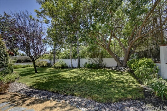 Building Photo - 1302 Cadena