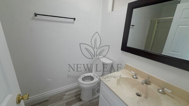 Building Photo - 1412 Everton Pl
