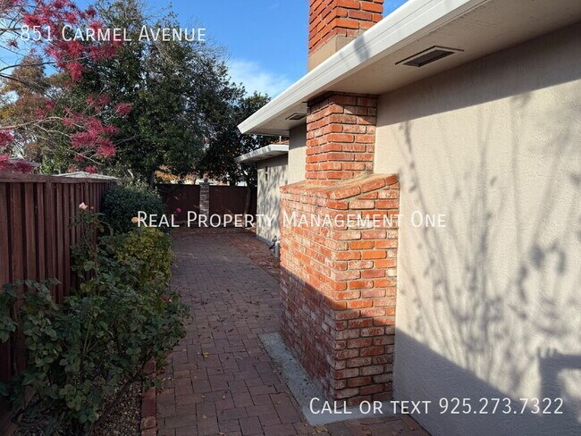 Building Photo - 851 Carmel Ave