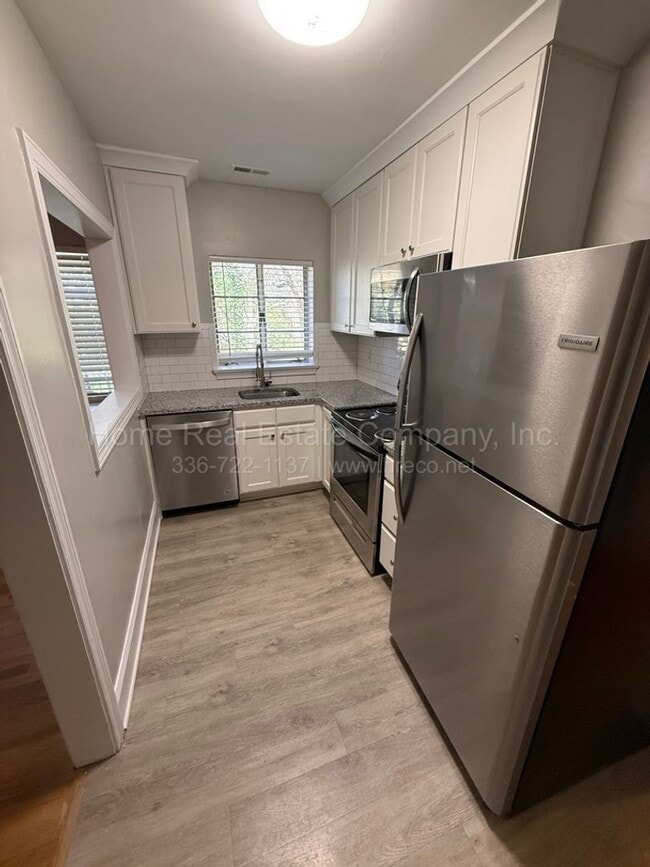 Building Photo - 840 Carolina Ave NW