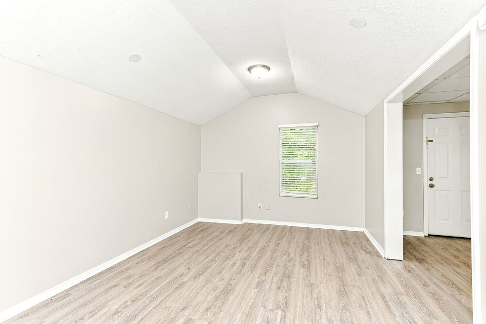 Building Photo - 5539 Princeton Oaks Ln