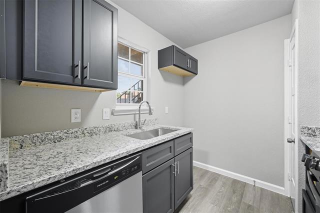 Building Photo - 8110 Skillman St