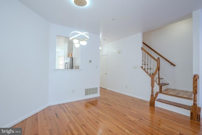 Building Photo - 1603 Blossom Cir