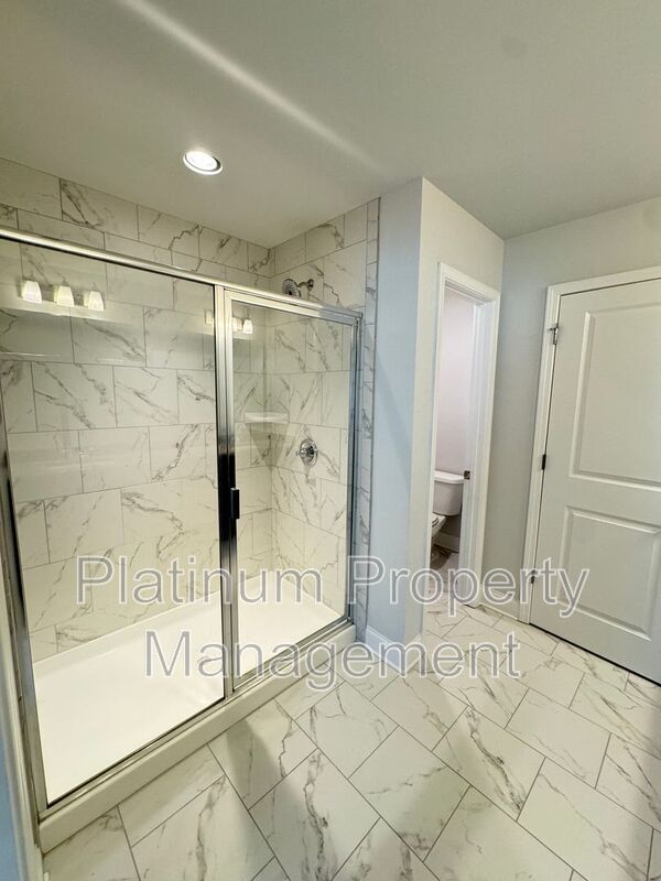 Building Photo - 1592 Laurel Blossom Walk