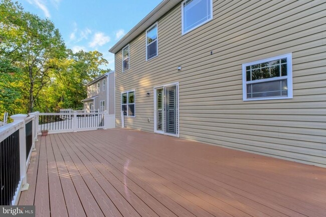 Building Photo - 9909 Millies Manor