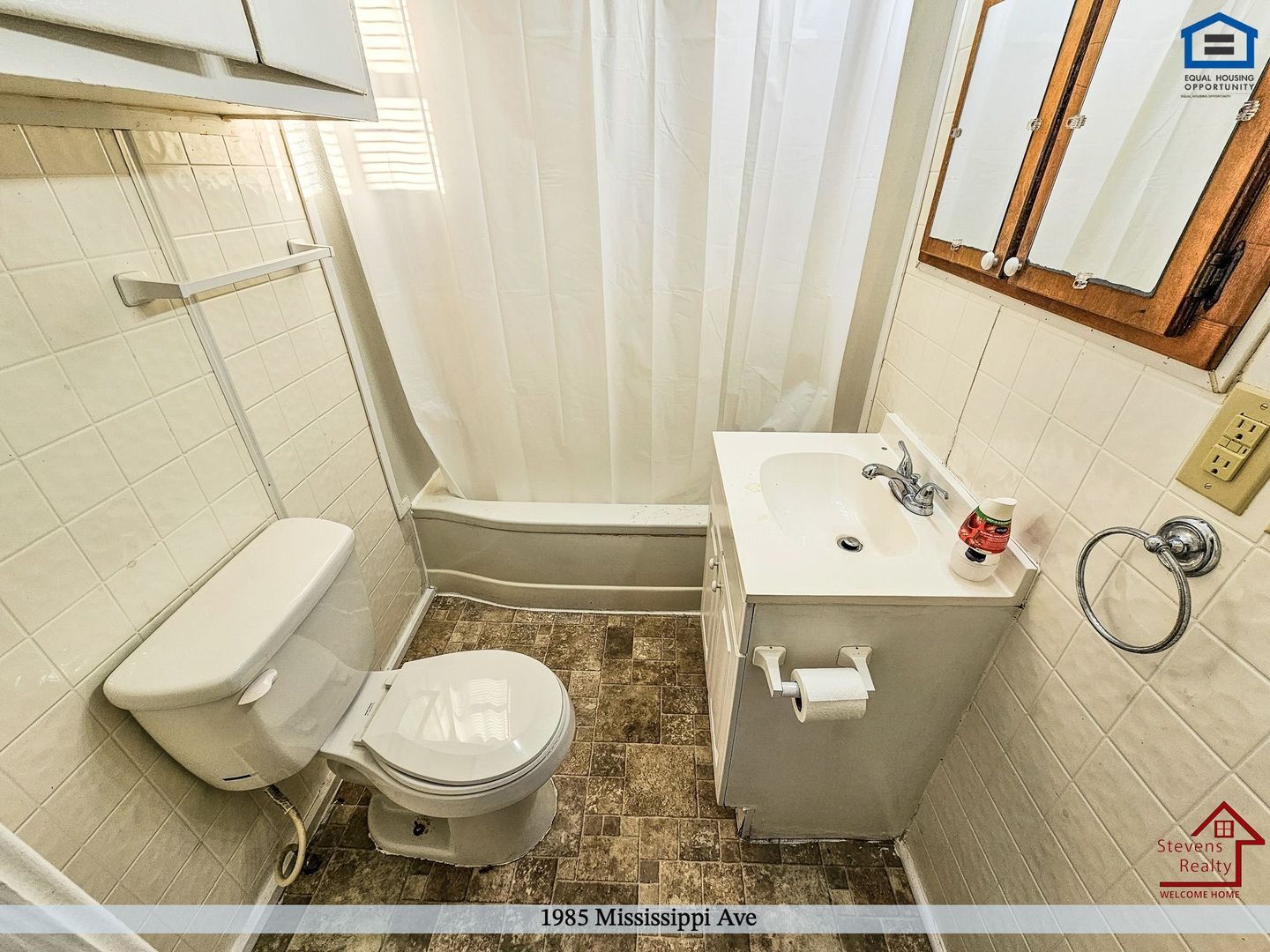 Building Photo - 1985 Mississippi Ave