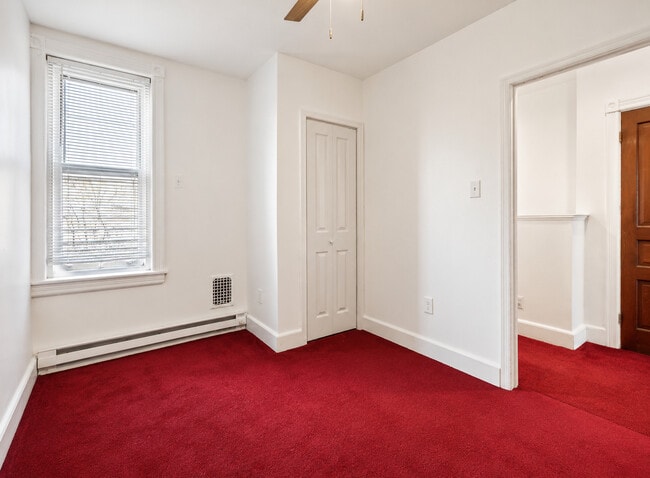 Building Photo - 45 N Lindenwood St