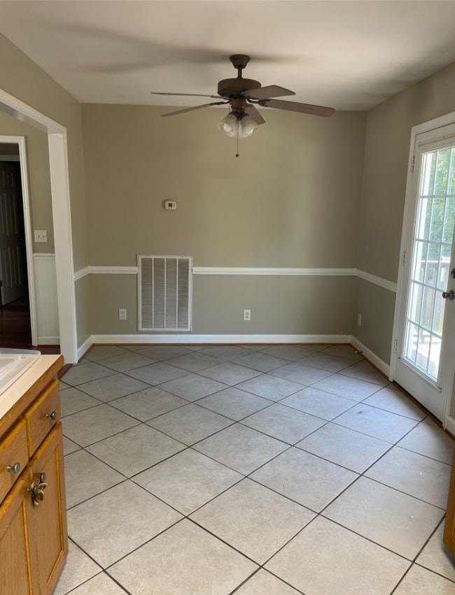 Building Photo - 1008 Corlew Ln