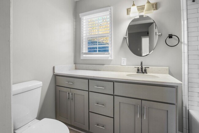 Building Photo - 212 Morganmeade Ct