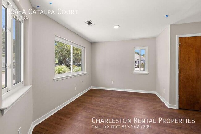 Building Photo - 854-A Catalpa Court-