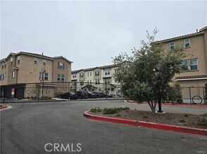 Building Photo - 1207 Bonnet Wy