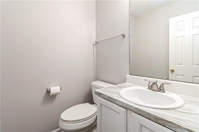 Building Photo - 400 Cascade Rise Ct SW
