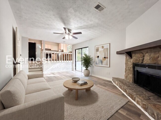 Building Photo - 640 Cranberry Trail