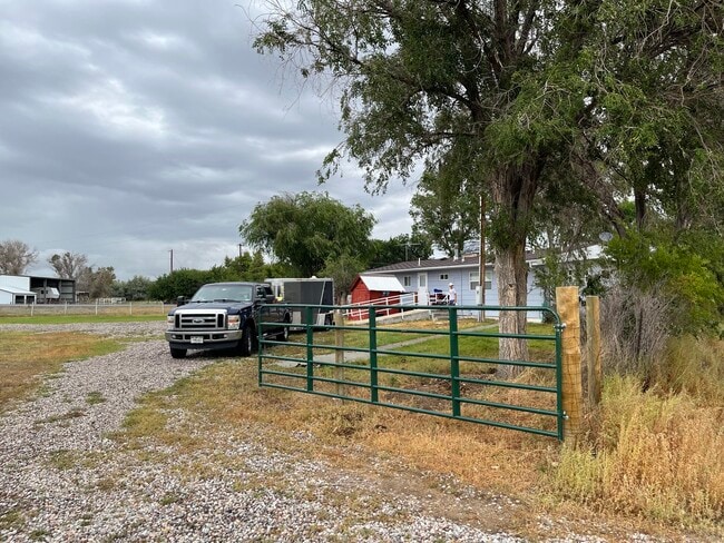 Building Photo - 1639 17 Mile Rd