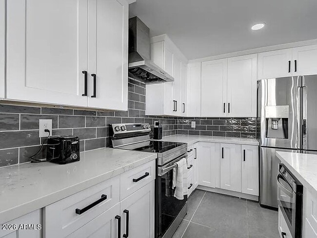Building Photo - 8240 E Monterosa St