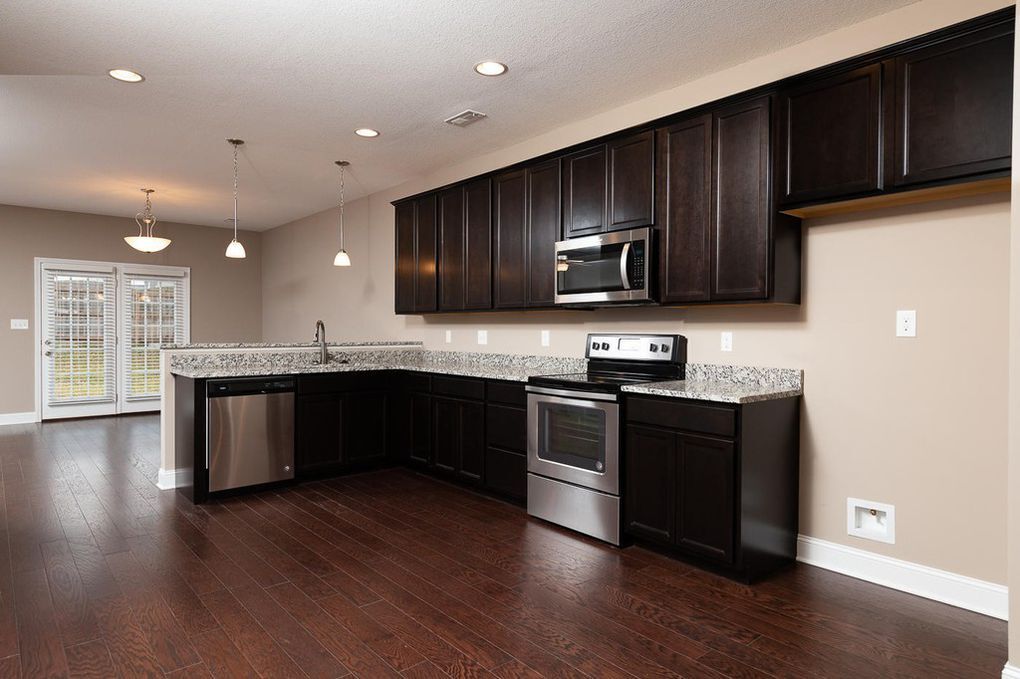 kitchen-2 - 1636 Silver Spur Ln