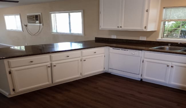 Building Photo - 3900 38th St