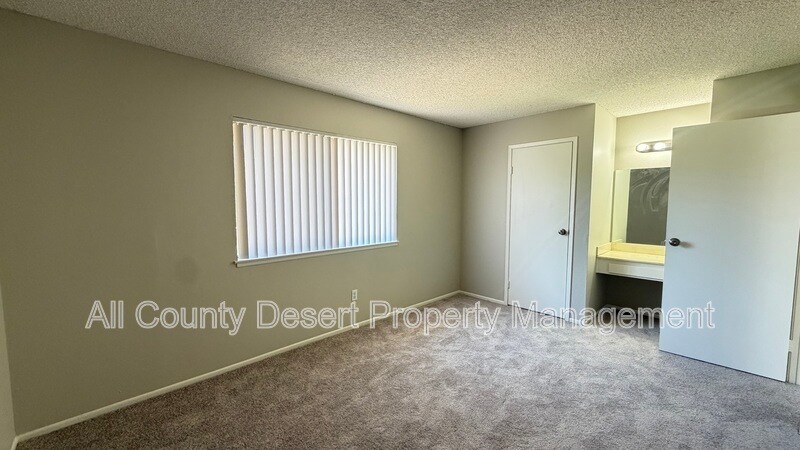 Building Photo - 72670 Thrush Rd