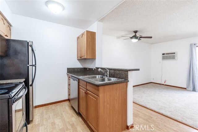 Building Photo - 20234 Cantara St