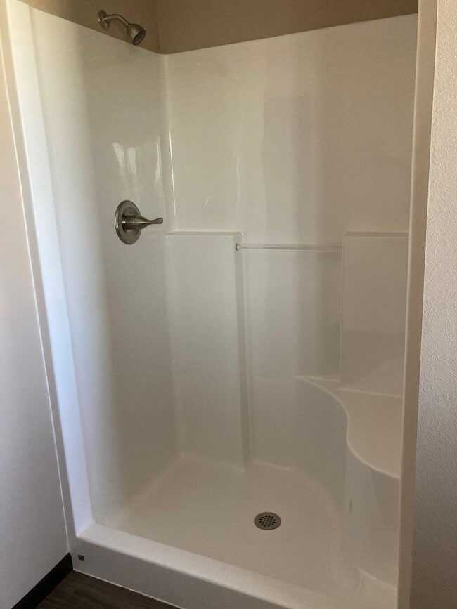 Building Photo - Prairie Bluff Condo